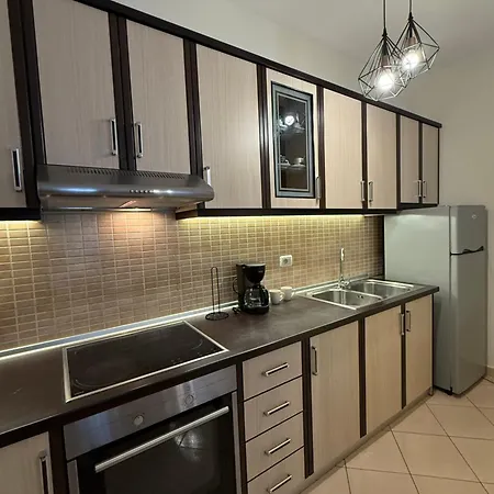 Rusi Apartment *