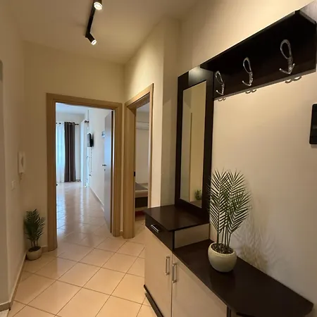 Apartament Rusi *